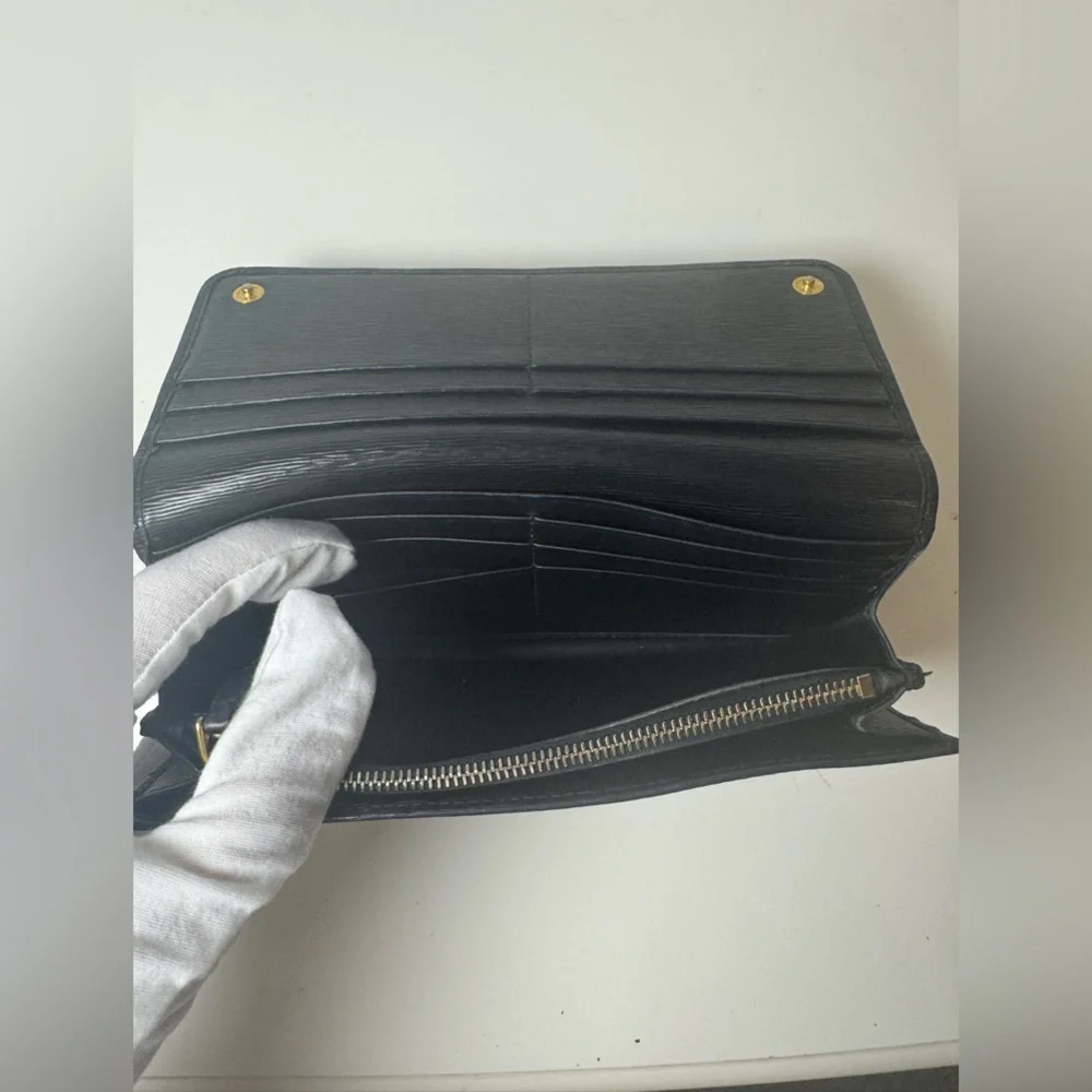 Prada Saffiano Lux Leather Continental Wallet with Gold Hardware